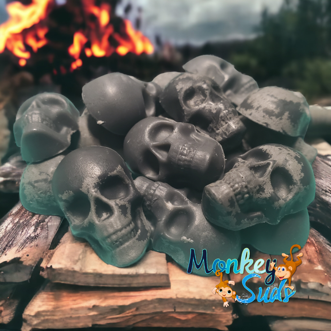Crackling Firewood Skull Wax Melts